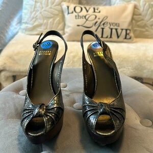 Stuart Weitzman Pep Toe